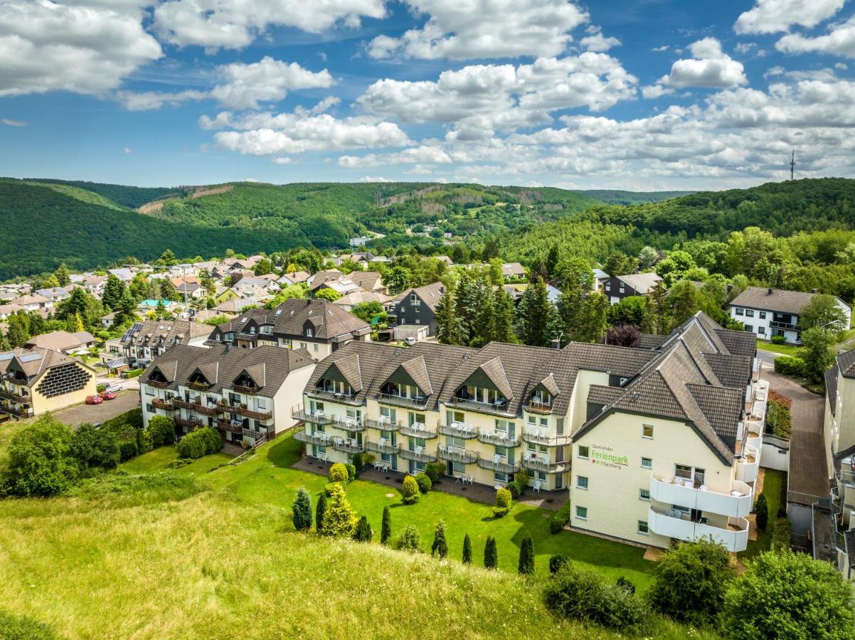 Hotel Gemünder Ferienpark Salzberg Schleiden Exterior foto