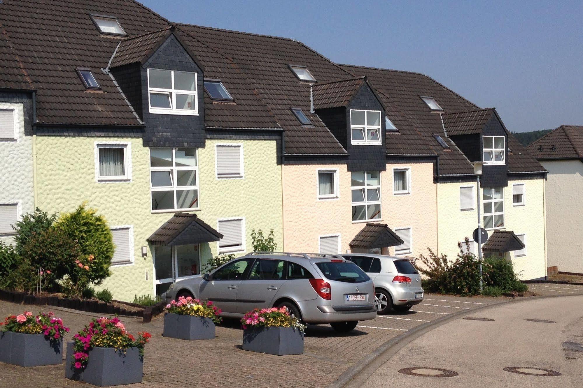 Hotel Gemünder Ferienpark Salzberg Schleiden Exterior foto